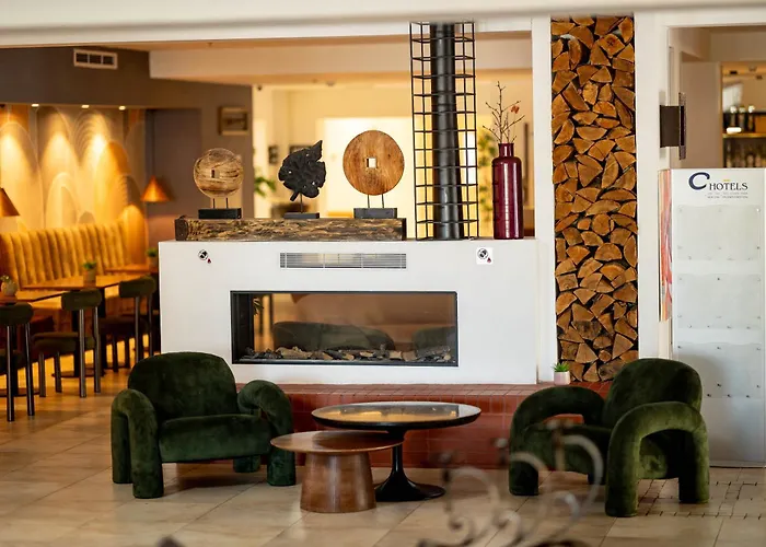 C Hotel Neve Ilan